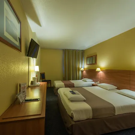 Kyriad Marne-la-vallee Отель Торси