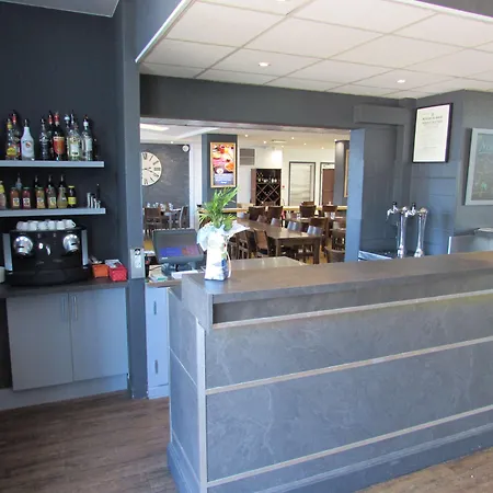 Kyriad Marne-la-vallee Отель Торси