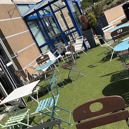 Kyriad Marne-la-vallee 2* Торси