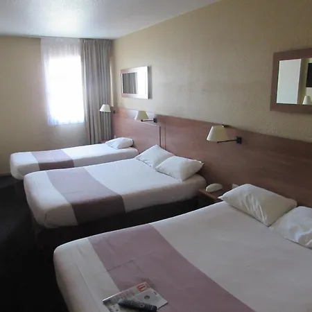 Hotel Kyriad Marne-la-vallee 2*
