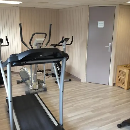 Tulip & Residences - Marne-la-vallee 2*