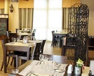 Tulip & Residences - Marne-la-vallee 托尔西