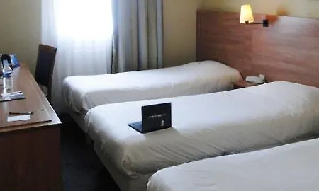 酒店 Tulip & Residences - Marne-la-vallee 2*