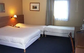 Tulip & Residences - Marne-la-vallee מלון 2*