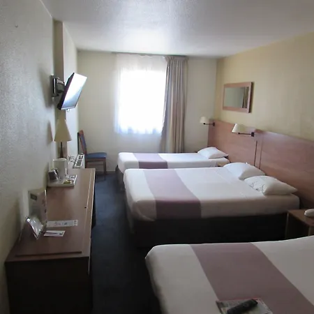 Szálloda Kyriad Marne-la-vallee Torcy 2*
