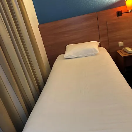 Kyriad Marne-la-vallee Torcy Szálloda 2*